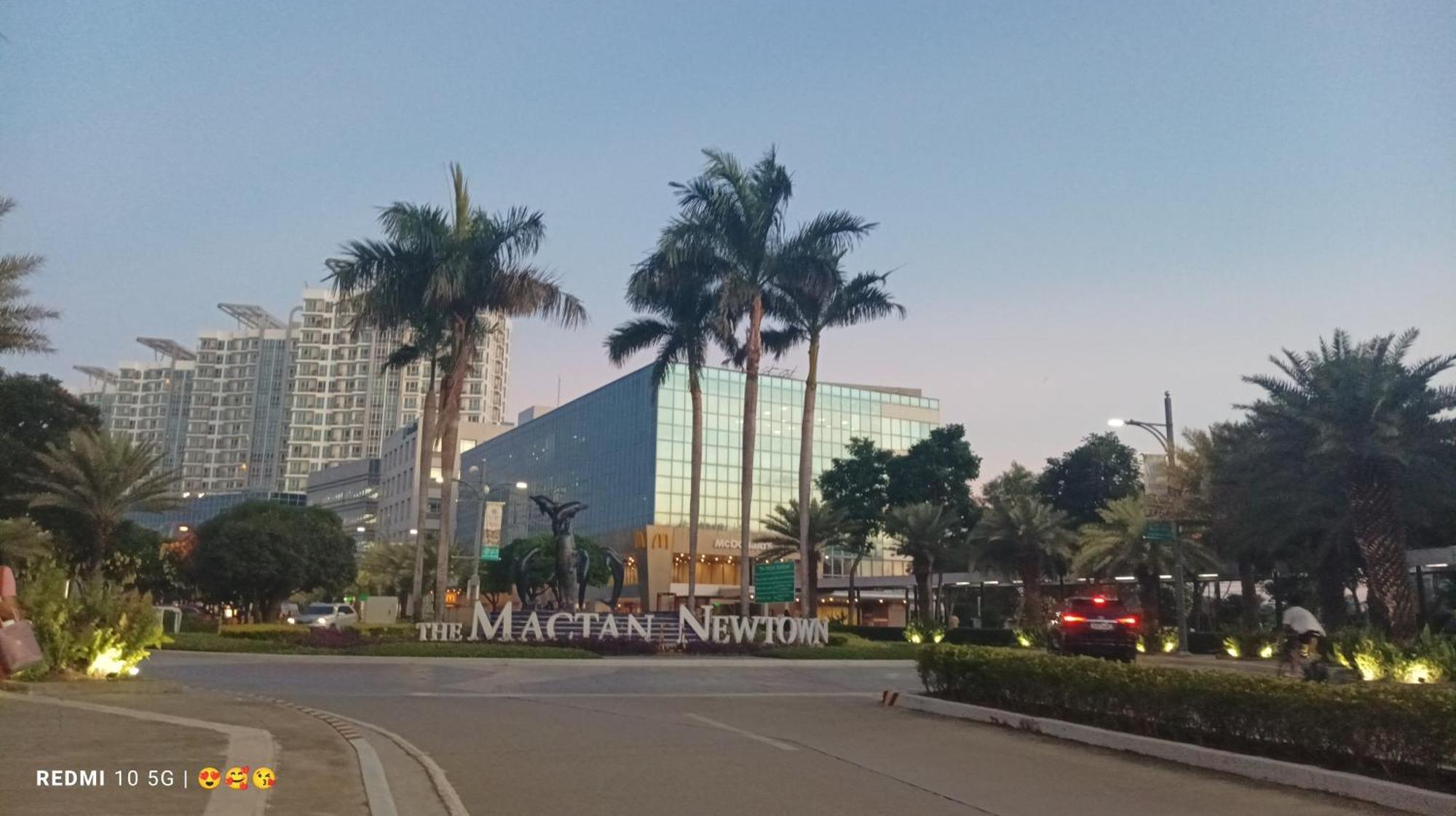 Mactan Newtown Beach Condo 麦克坦 外观 照片