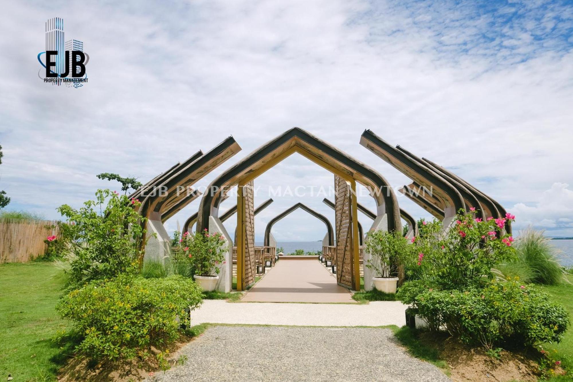 Mactan Newtown Beach Condo 麦克坦 外观 照片
